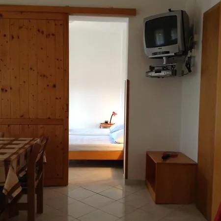 The Blue House Apartment Vinkuran Room photo